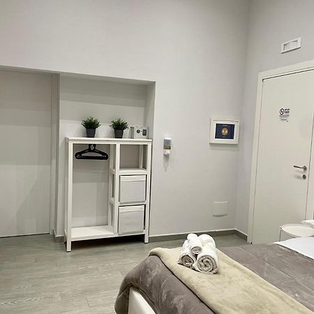 Bed and Breakfast Bebasu Neapol Zewnętrze zdjęcie