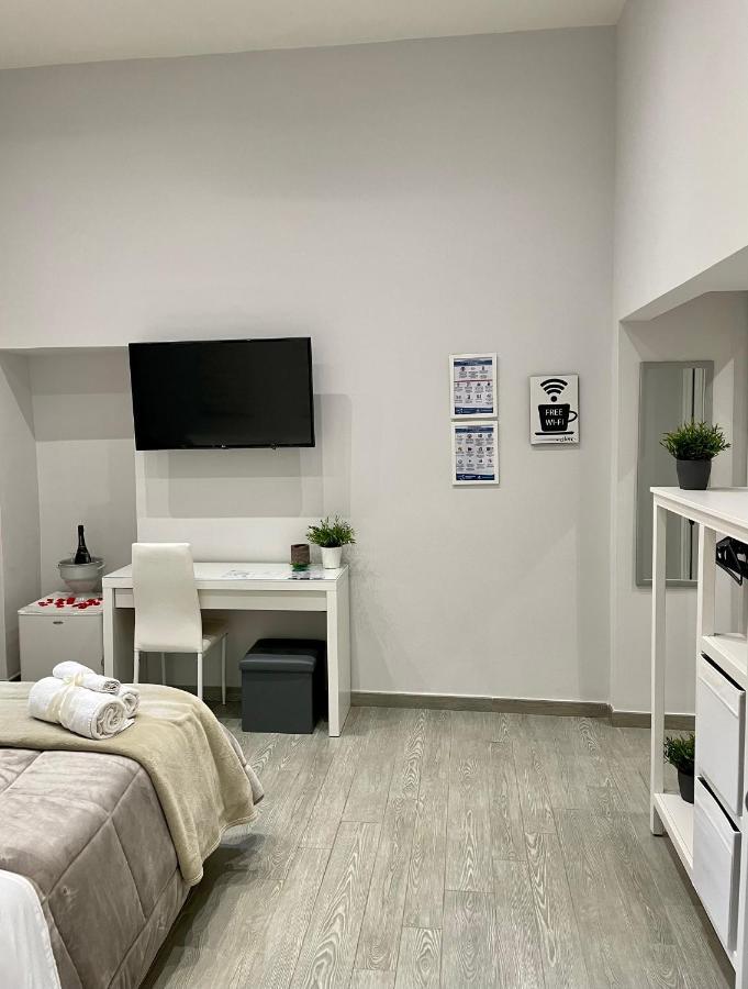 Bed and Breakfast Bebasu Neapol Zewnętrze zdjęcie