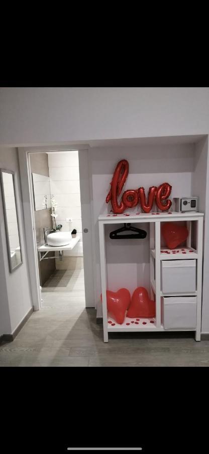 Bed and Breakfast Bebasu Neapol Zewnętrze zdjęcie