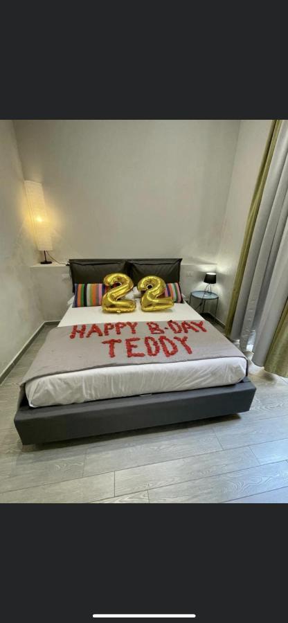 Bed and Breakfast Bebasu Neapol Zewnętrze zdjęcie