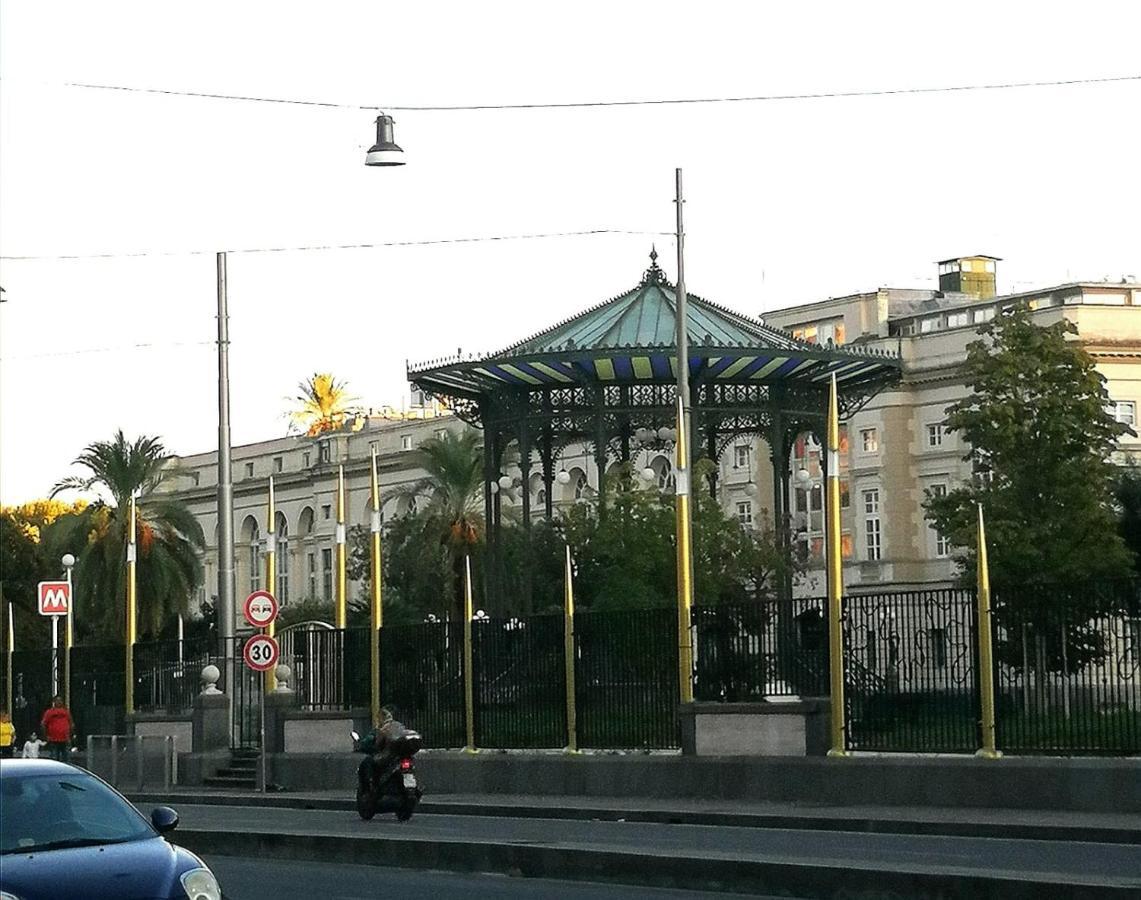 Bed and Breakfast Bebasu Neapol Zewnętrze zdjęcie